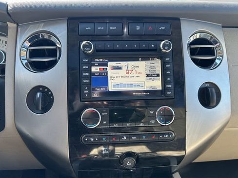 Used 2014 Ford Expedition EL Limited w/ Equipment Group 301A AWD/4WD image 19