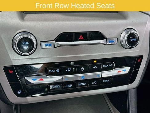 Certified 2023 Ford Explorer XLT w/ Equipment Group 202A AWD/4WD image 21
