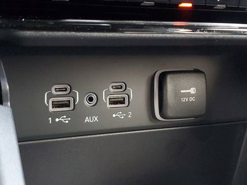 New 2025 Jeep Grand Cherokee L Limited w/ Black Appearance Package image 24