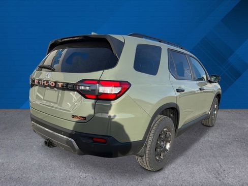 New 2026 Honda Pilot TrailSport image 4