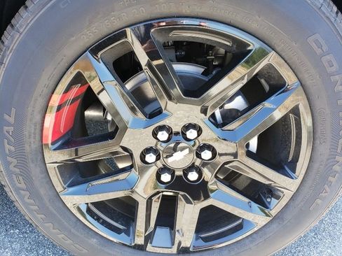 Used 2019 Chevrolet Traverse Premier w/ Redline Edition AWD/4WD image 5