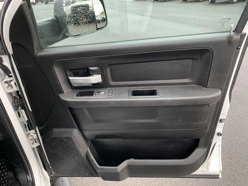 Used 2019 RAM 3500 Tradesman image 23