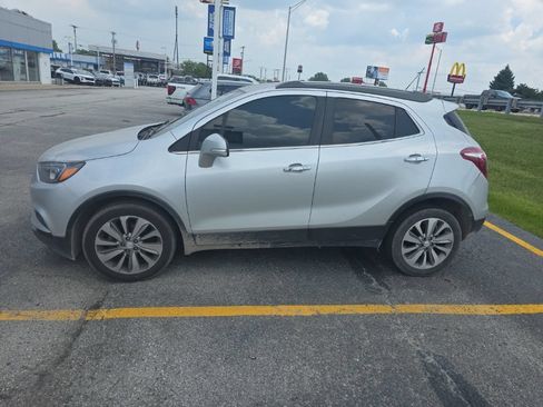 Used 2018 Buick Encore Preferred FWD image 3