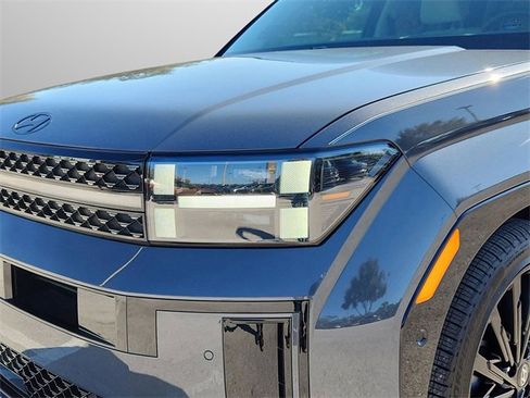 Used 2025 Hyundai Santa Fe Calligraphy image 33