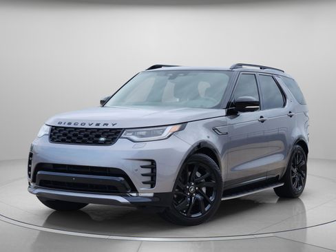 Certified 2025 Land Rover Discovery Dynamic SE AWD/4WD image 1