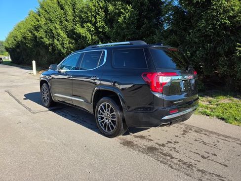 Used 2023 GMC Acadia Denali w/ Black Diamond Edition AWD/4WD image 2