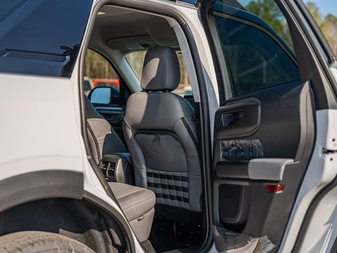 Certified 2025 Ford Bronco Sport Badlands w/ Badlands Tech Package AWD/4WD image 12