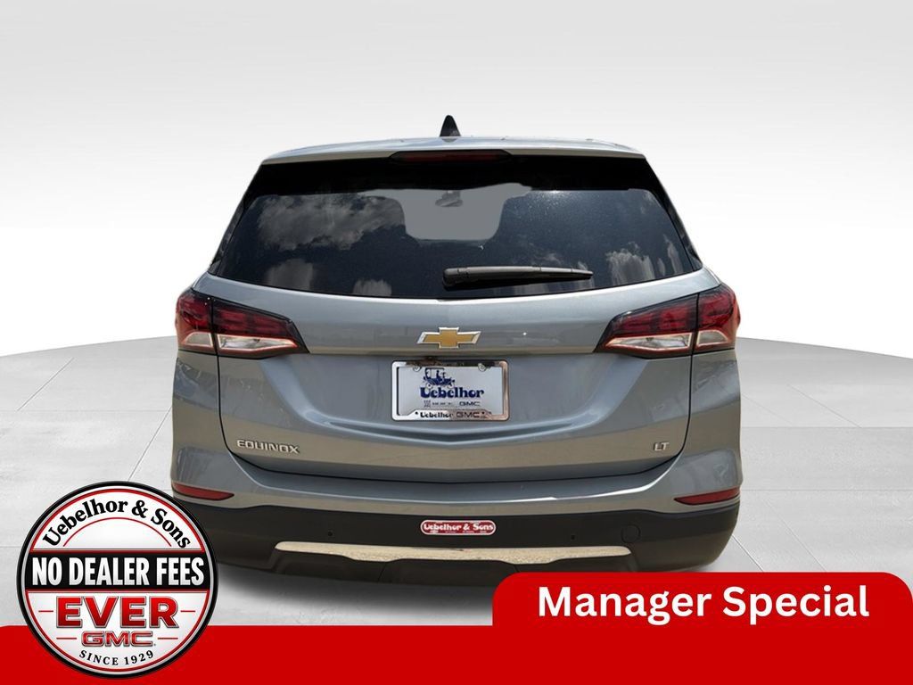 Used 2024 Chevrolet Equinox LT w/ LPO, Floor Liner Package FWD image 8