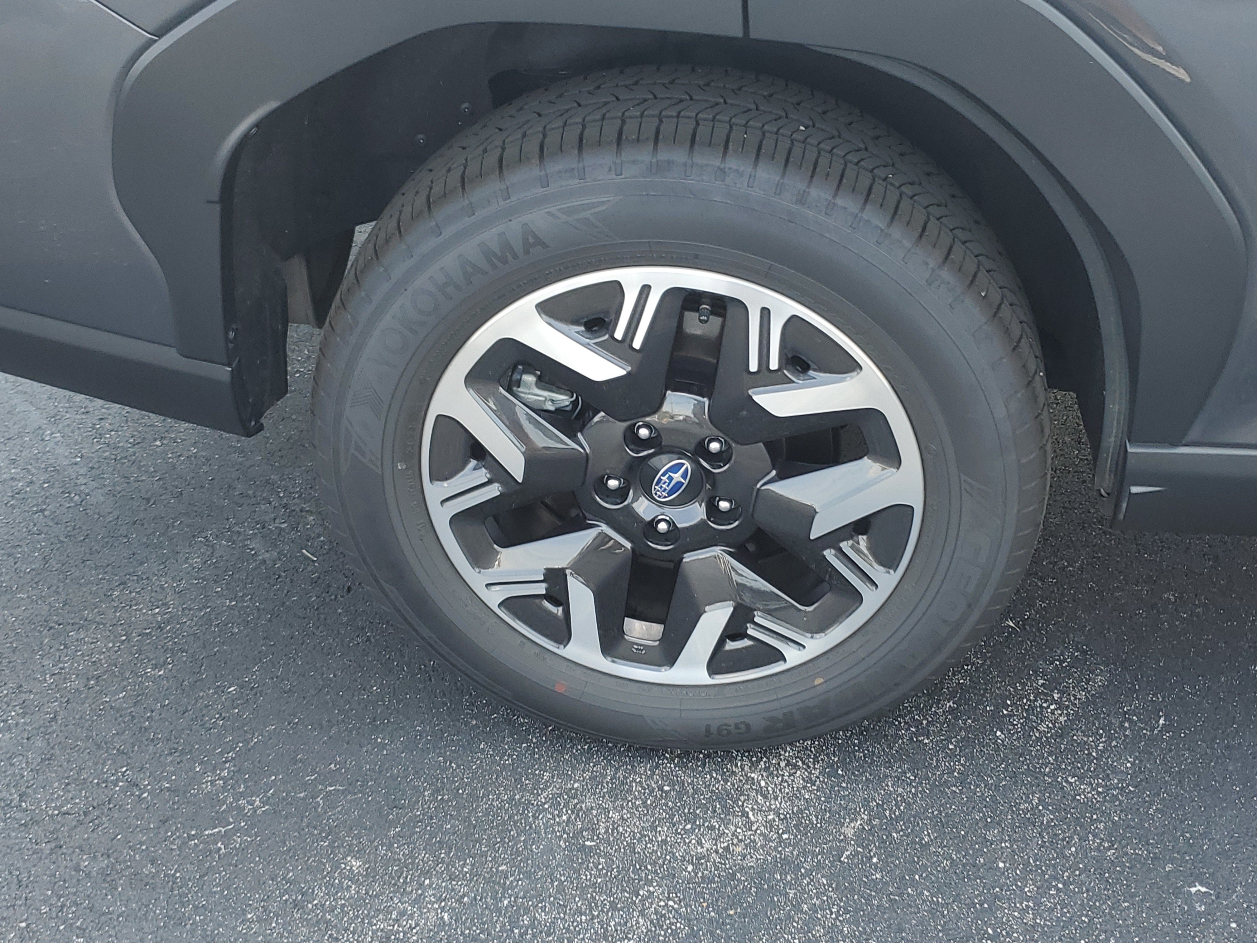 Certified 2026 Subaru Forester Premium w/ Base/Premium Plus Package AWD/4WD image 6