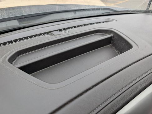 Used 2019 Chevrolet Silverado 1500 LT w/ All-Star Edition image 28