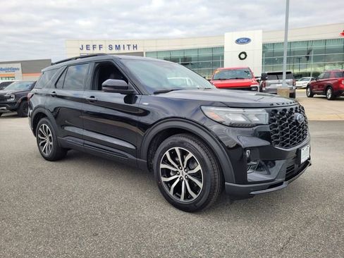 New 2026 Ford Explorer ST-Line w/ Premium Package image 1