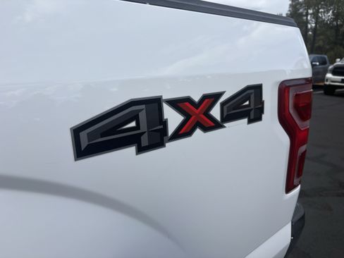 Used 2019 Ford F150 Lariat AWD/4WD image 12