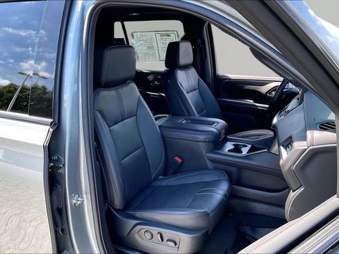 Used 2023 Chevrolet Tahoe RST w/ Sport Performance Package AWD/4WD image 21