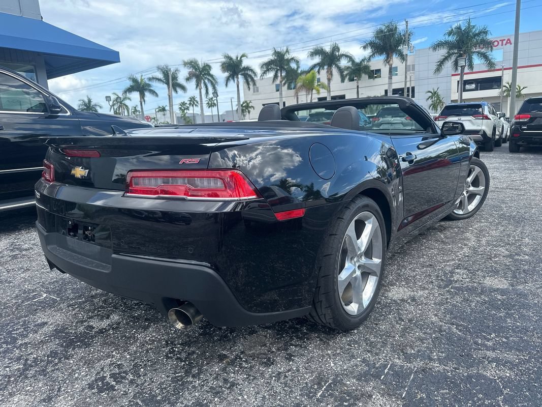 Used 2015 Chevrolet Camaro LT w/ RS Package RWD image 2