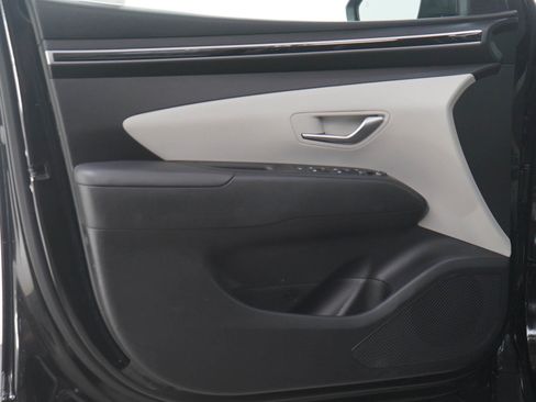 Certified 2024 Hyundai Tucson SE image 18