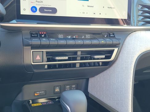 New 2026 Toyota Camry XLE FWD image 27