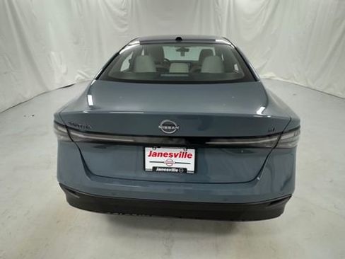 New 2026 Nissan Sentra SL FWD image 4