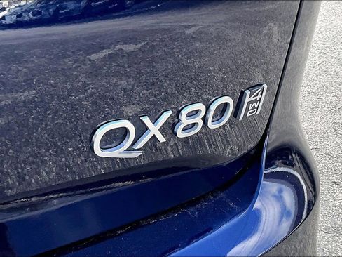 Certified 2025 INFINITI QX80 Sensory image 44