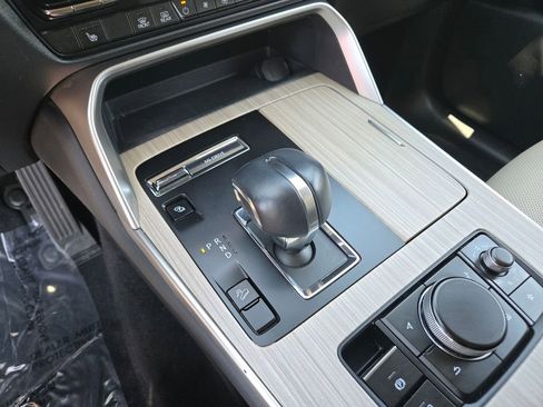 Certified 2024 MAZDA CX-90 Plug-In Hybrid w/ Preferred AWD/4WD image 20