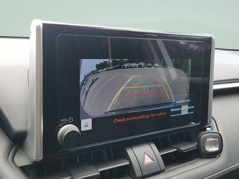 Certified 2024 Toyota RAV4 XLE w/ Convenience Package FWD image 23