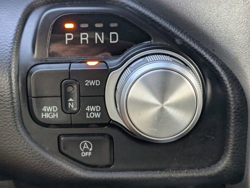 Used 2024 RAM 1500 Laramie image 22