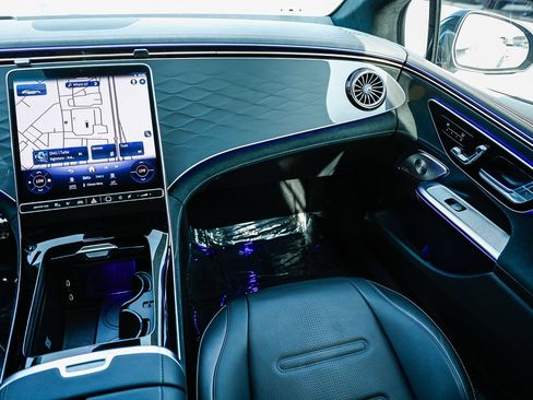 Certified 2023 Mercedes-Benz EQE AMG 4MATIC Sedan image 15