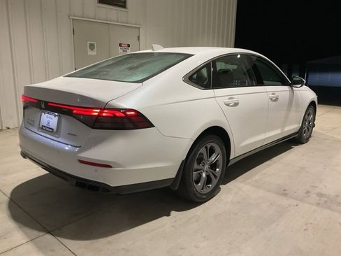 New 2025 Honda Accord EX-L image 20