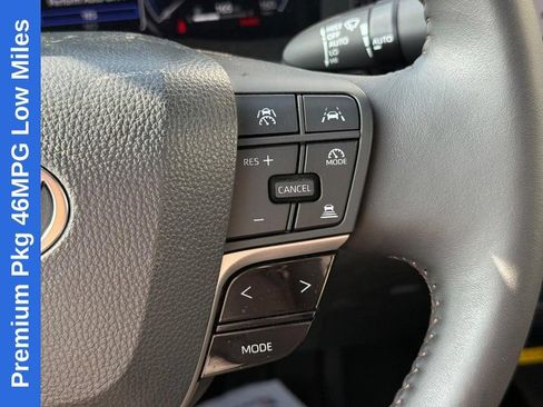 Used 2026 Toyota Camry XLE w/ Premium Package FWD image 21