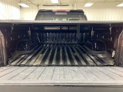 Used 2020 Chevrolet Silverado 1500 LT Trail Boss image 23