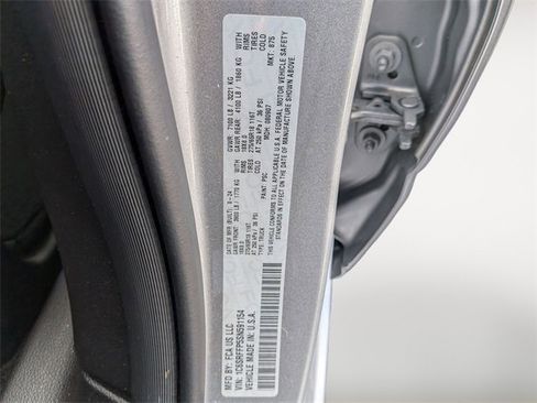 Certified 2025 RAM 1500 Big Horn image 33