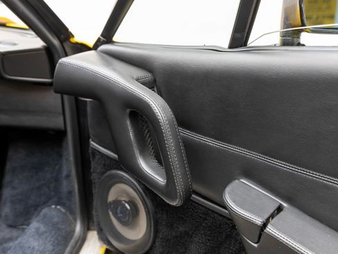 Used 1988 Ferrari 328 GTS image 38