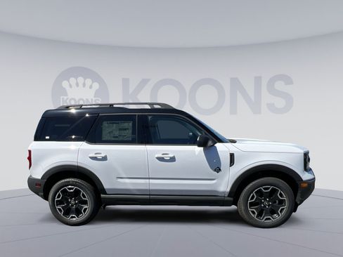 New 2025 Ford Bronco Sport Outer Banks AWD/4WD image 17