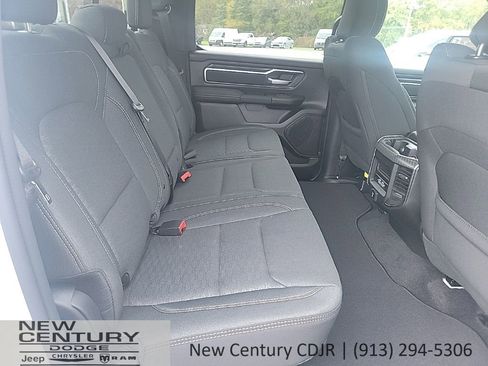New 2026 RAM 1500 Big Horn AWD/4WD image 18