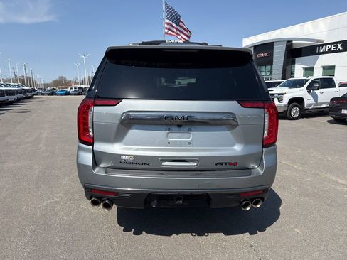 Used 2024 GMC Yukon XL AT4 w/ Technology Package image 4