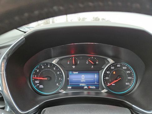 Used 2021 Chevrolet Equinox LT image 11