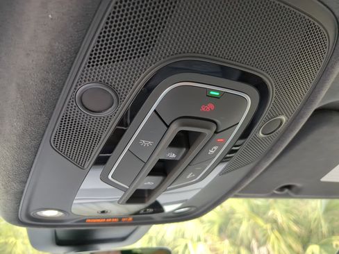 New 2026 Audi RS Q8 performance image 18