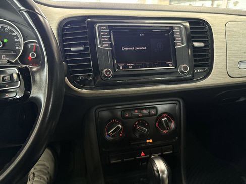 Used 2018 Volkswagen Beetle 2.0T Coast w/ Coast Lighting Package FWD image 50