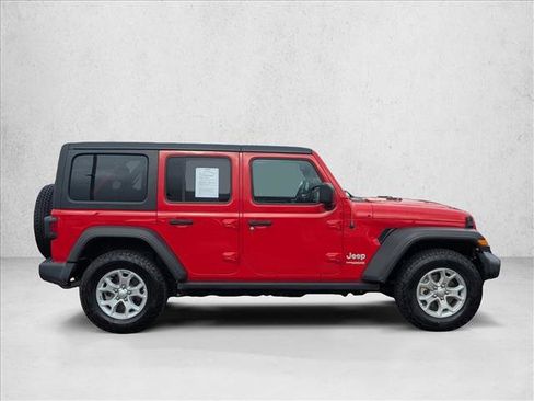 Used 2021 Jeep Wrangler Unlimited Islander image 4