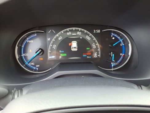 New 2025 Toyota RAV4 XLE image 11