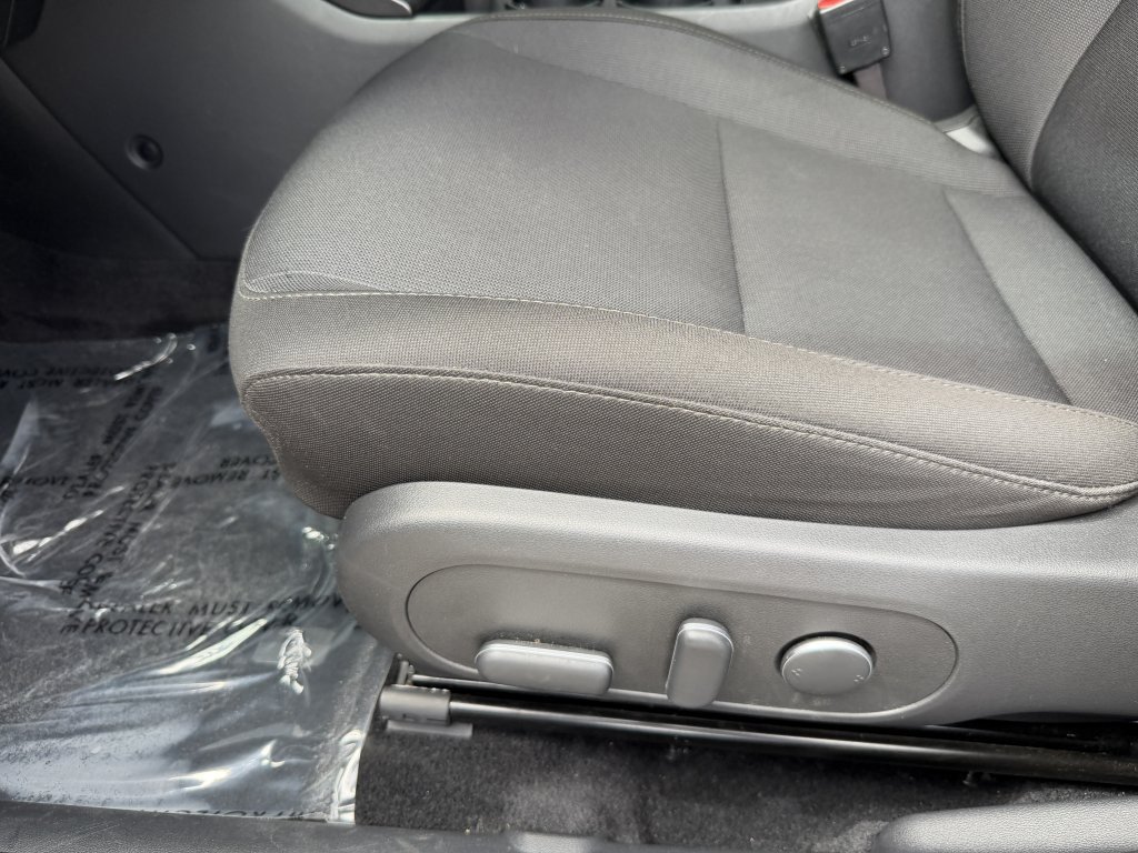 Used 2025 Hyundai Kona SEL FWD image 29