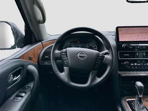 Used 2023 Nissan Armada SL w/ Captain's Chairs Package AWD/4WD image 24