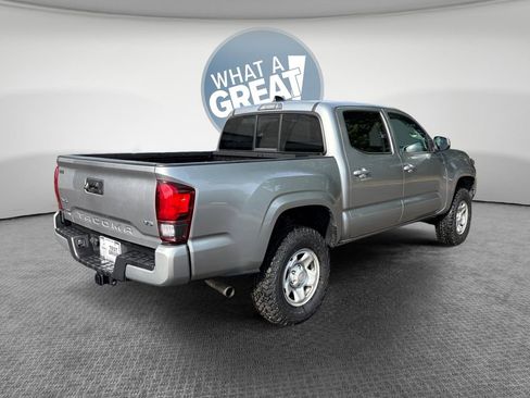 Used 2023 Toyota Tacoma SR AWD/4WD image 3