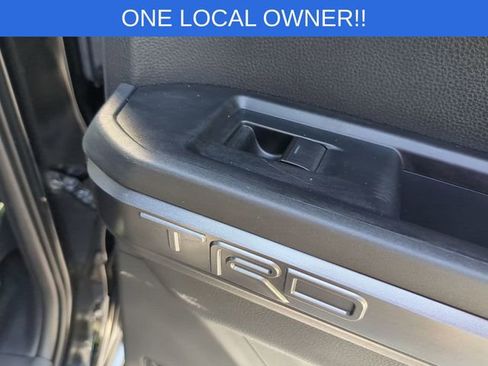 Used 2025 Toyota Tacoma TRD Sport AWD/4WD image 34