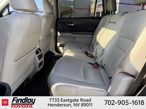 Used 2016 Honda Pilot Touring image 7