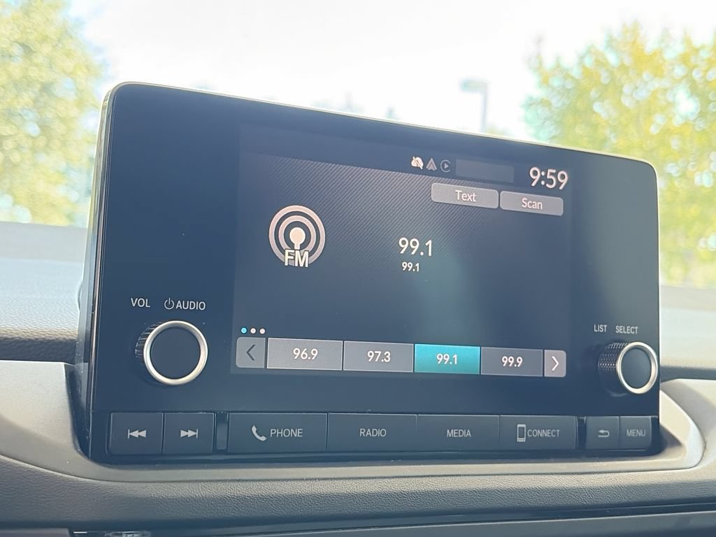 Used 2023 Honda Accord EX image 18