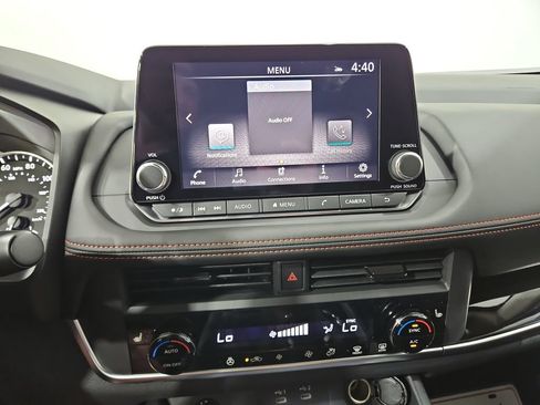 New 2026 Nissan Rogue SV AWD/4WD image 17