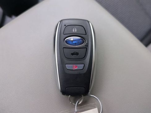 Used 2025 Subaru Forester Premium AWD/4WD image 34