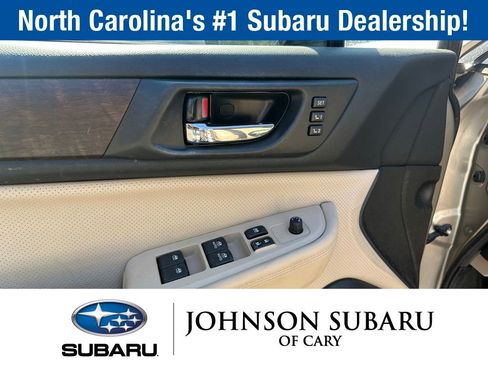 Used 2016 Subaru Outback 2.5i Limited AWD/4WD image 19