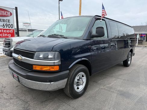Used 2014 Chevrolet Express 3500 LT w/ LT Preferred Equipment Group image 2