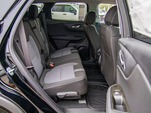 New 2025 Chevrolet Blazer LT w/ Convenience Package FWD image 45